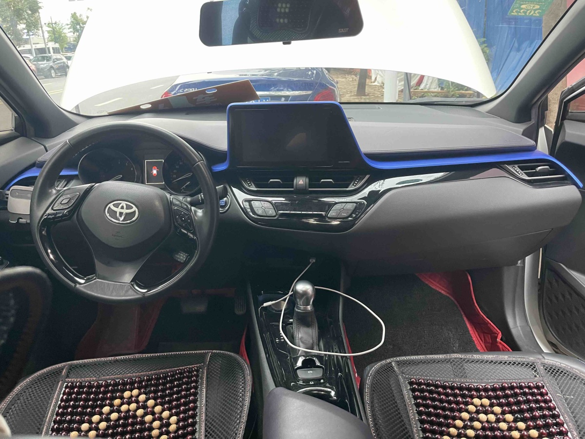 Toyota C-HR EV 2020 #11 Toyota C-HR EV 2020 car image #11