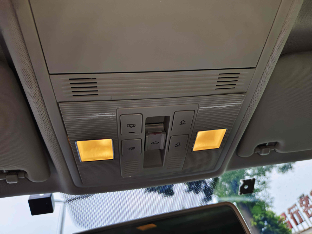 Volkswagen C-Trek 2018 #11 Volkswagen C-Trek 2018 car image #11