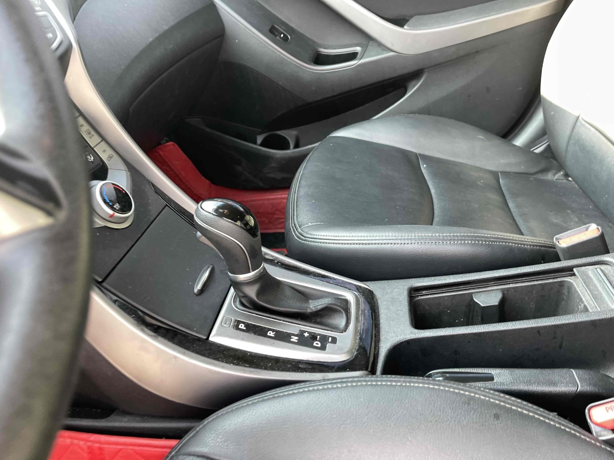 Hyundai Elantra MD 2017 #11 Hyundai Elantra MD 2017 car image #11