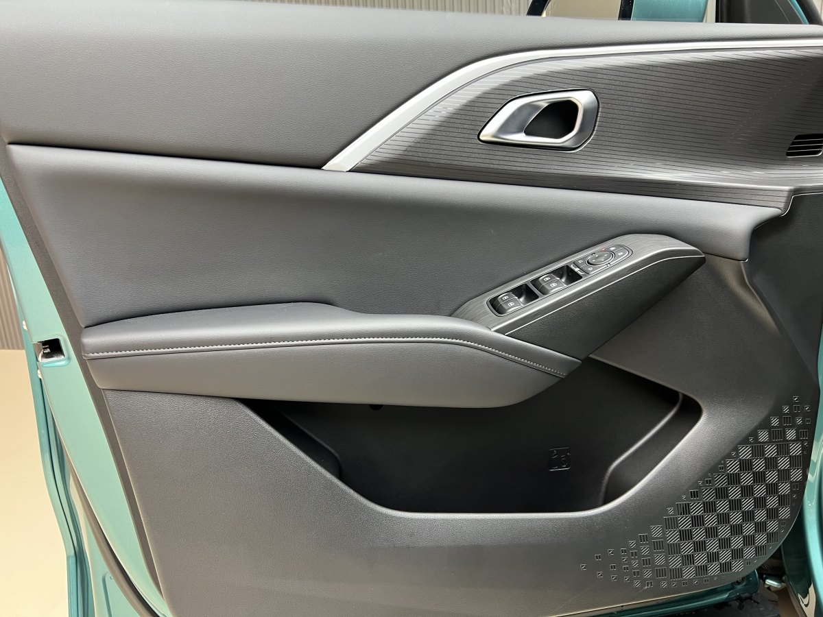 Haval Fierce Dragon MAX 2025 #11 Haval Fierce Dragon MAX 2025 car image #11