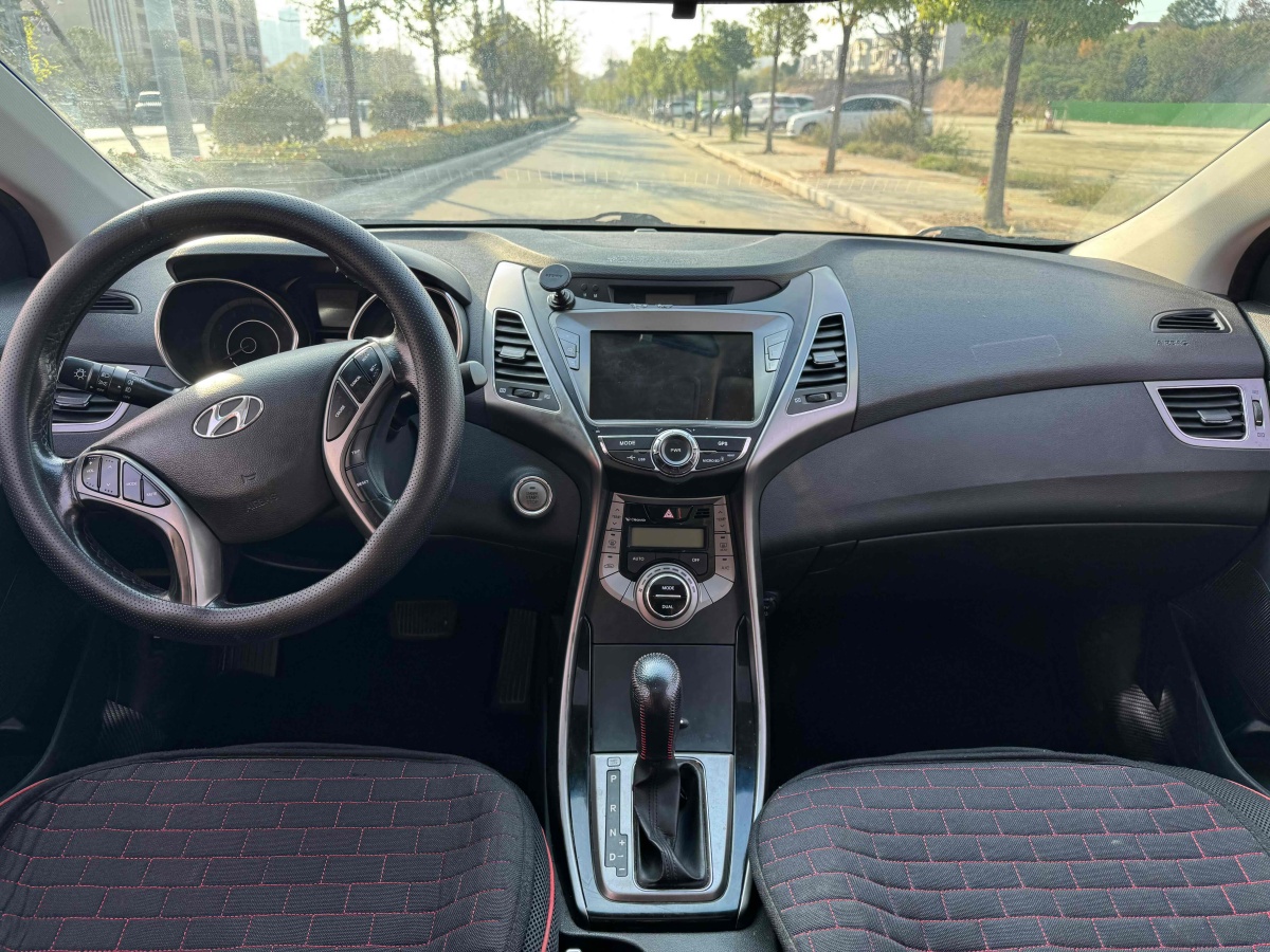 Hyundai Elantra MD 2014 #11 Hyundai Elantra MD 2014 car image #11