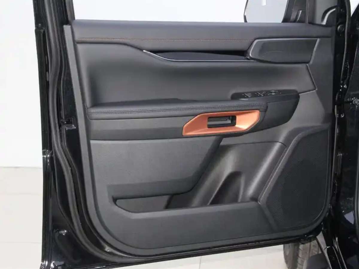 Ford Ranger (Imported) car image #11