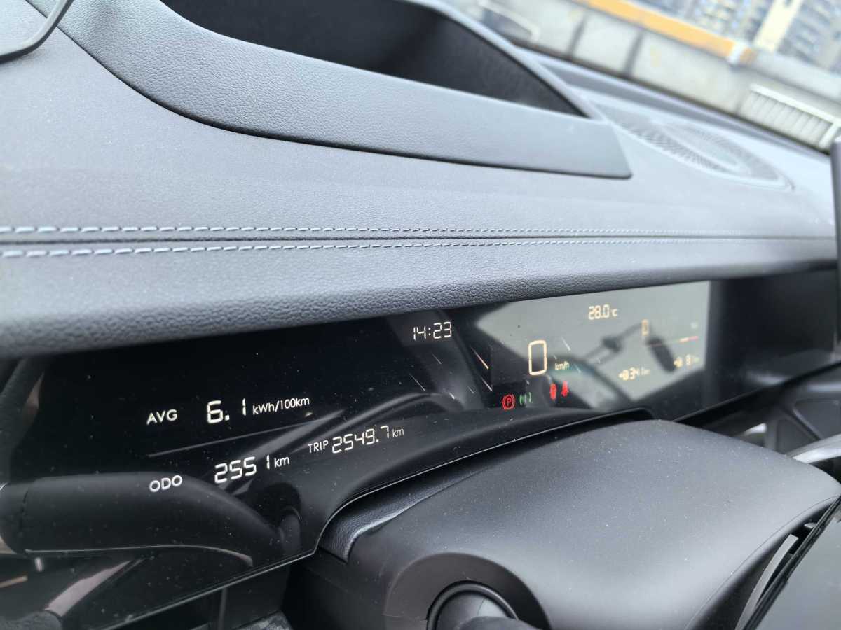 哪吒汽车 哪吒S 2025 汽车图片 #11