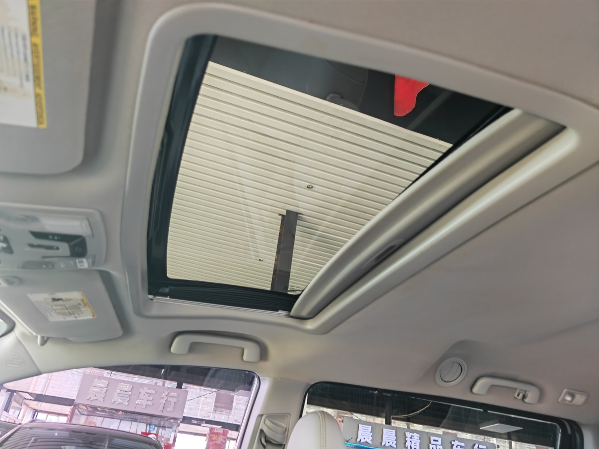 Toyota SIENNA 2020 #11 Toyota SIENNA 2020 car image #11