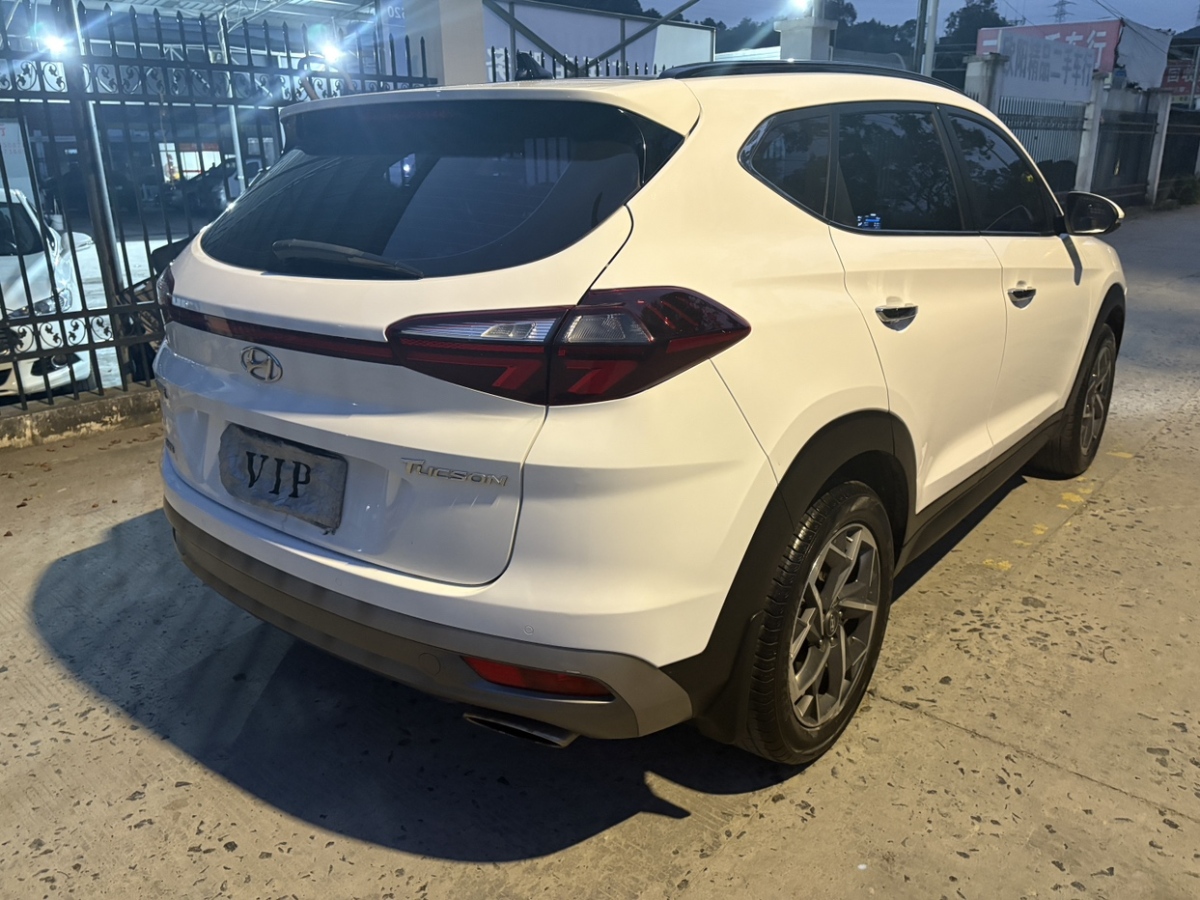 Hyundai Tucson (Imported) 2020 car image #11