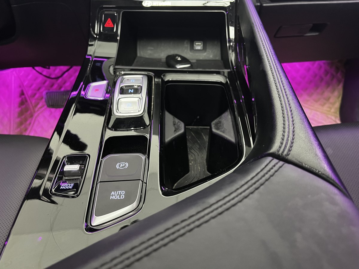 Hyundai Custo 2023 #11 Hyundai Custo 2023 car image #11