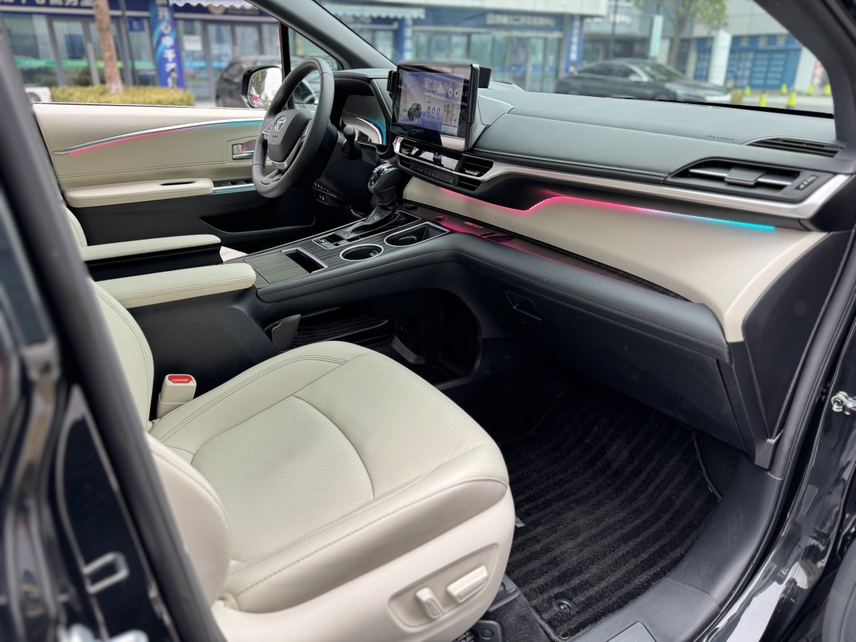 Toyota Granvia 2024 #11 Toyota Granvia 2024 immagine di auto #11