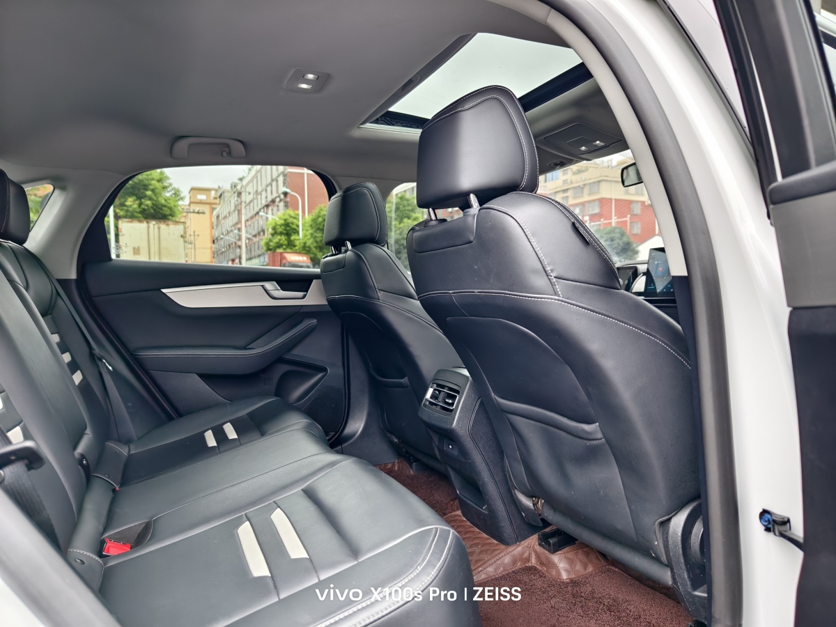 BYD Qin Pro 2020 #11 BYD Qin Pro 2020 car image #11