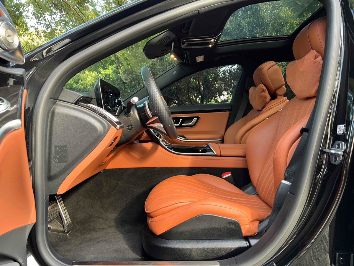 Mercedes-Benz GL AMG 2023 immagine di auto #11