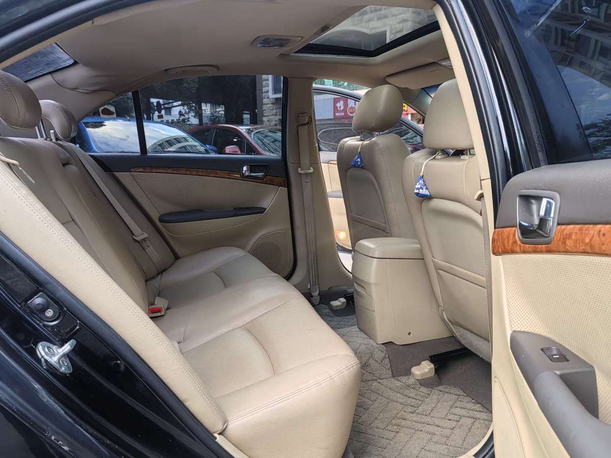 Hyundai Sonata NFC 2012 #11 Hyundai Sonata NFC 2012 car image #11