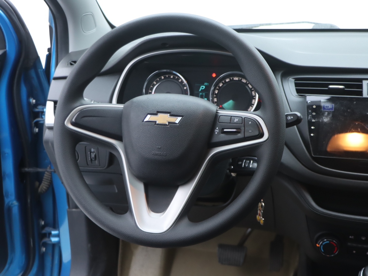 Chevrolet Lova 2016 car image #11