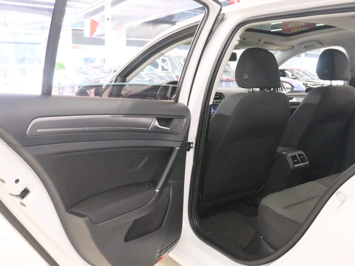 Volkswagen Golf 2017 #11 Volkswagen Golf 2017 car image #11