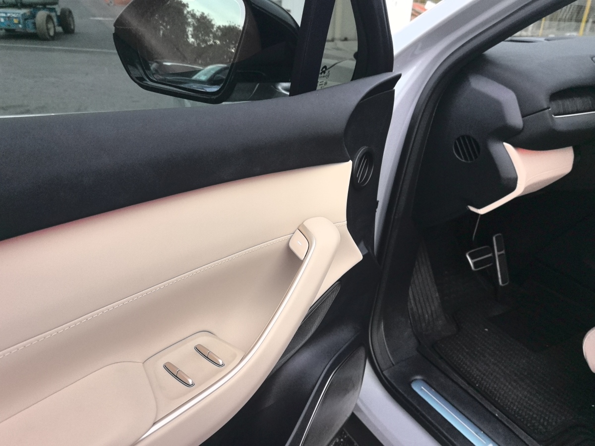 蔚来 蔚来EC7 2023 汽车图片 #11