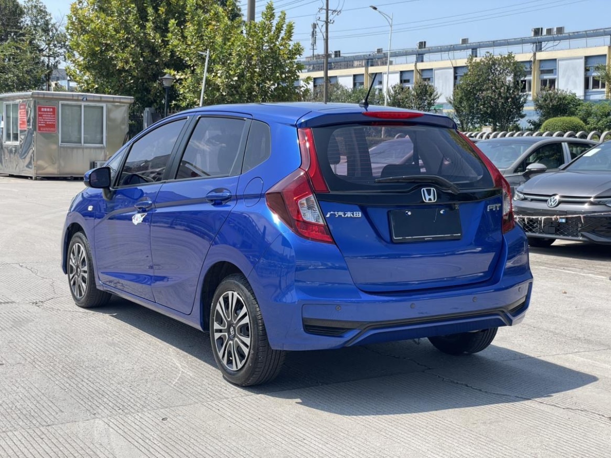 Honda Fit (Imported) 2018 #11 Honda Fit (Imported) 2018 صورة سيارة #11