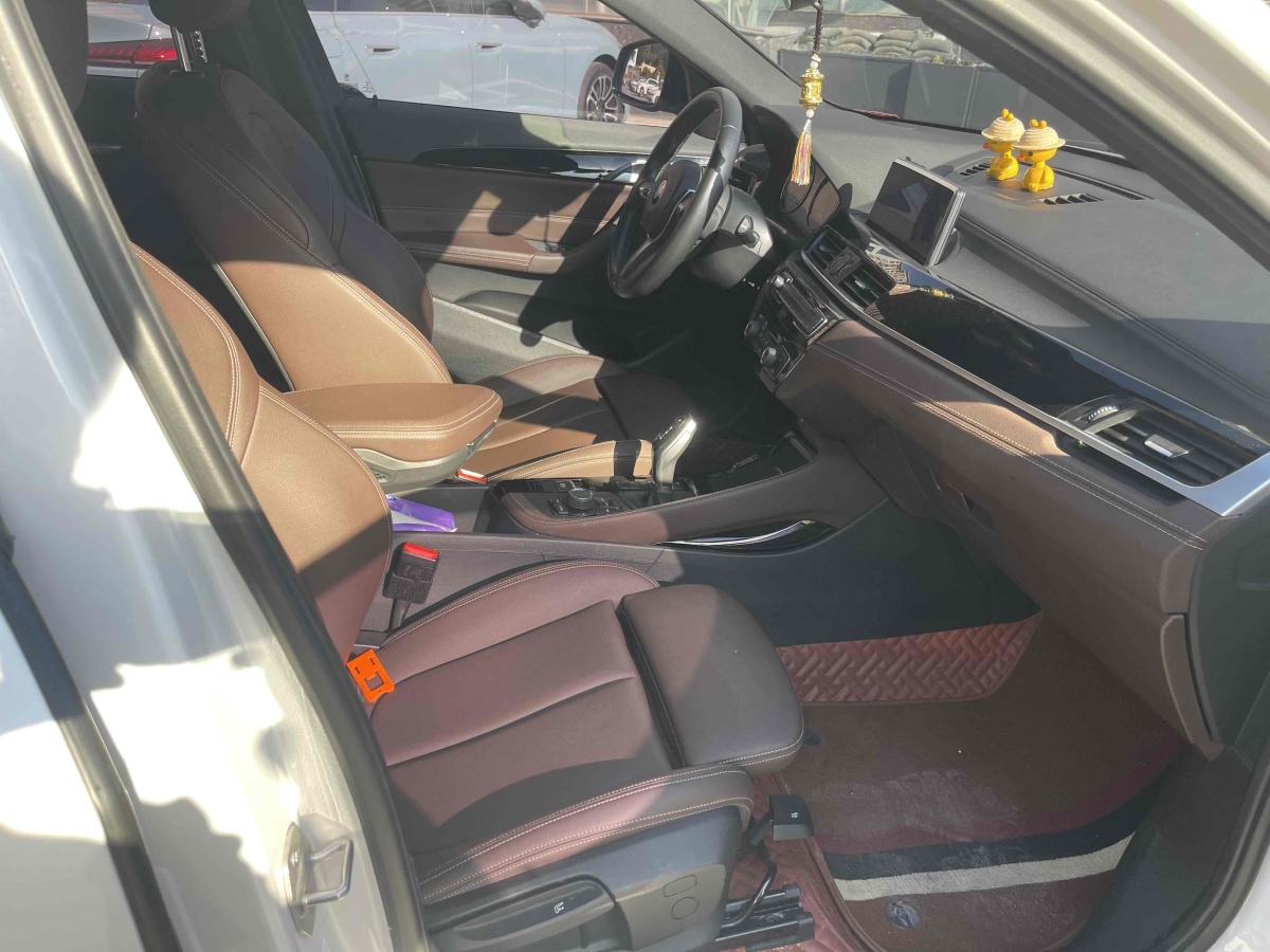 BMW X2 2020 car image #11