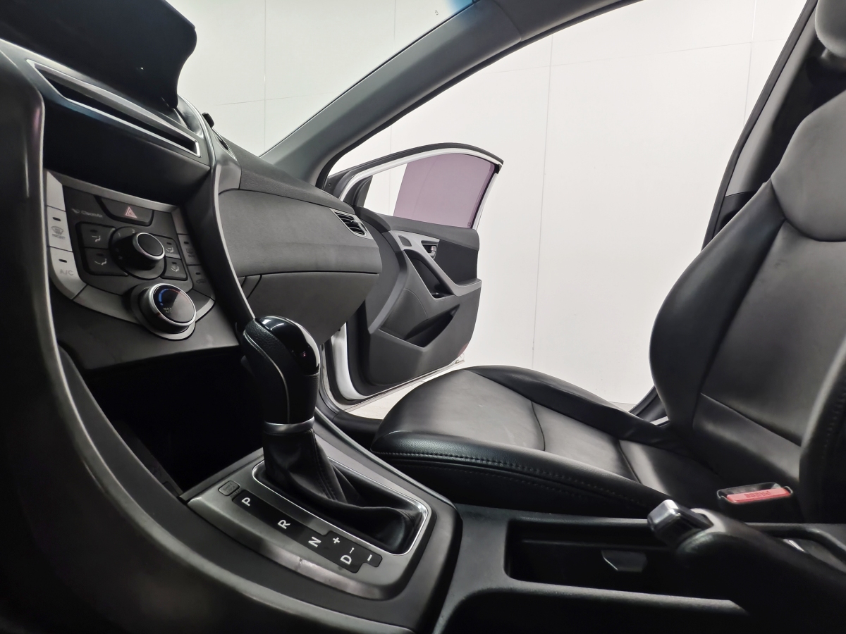 Hyundai Elantra MD 2016 #11 Hyundai Elantra MD 2016 car image #11