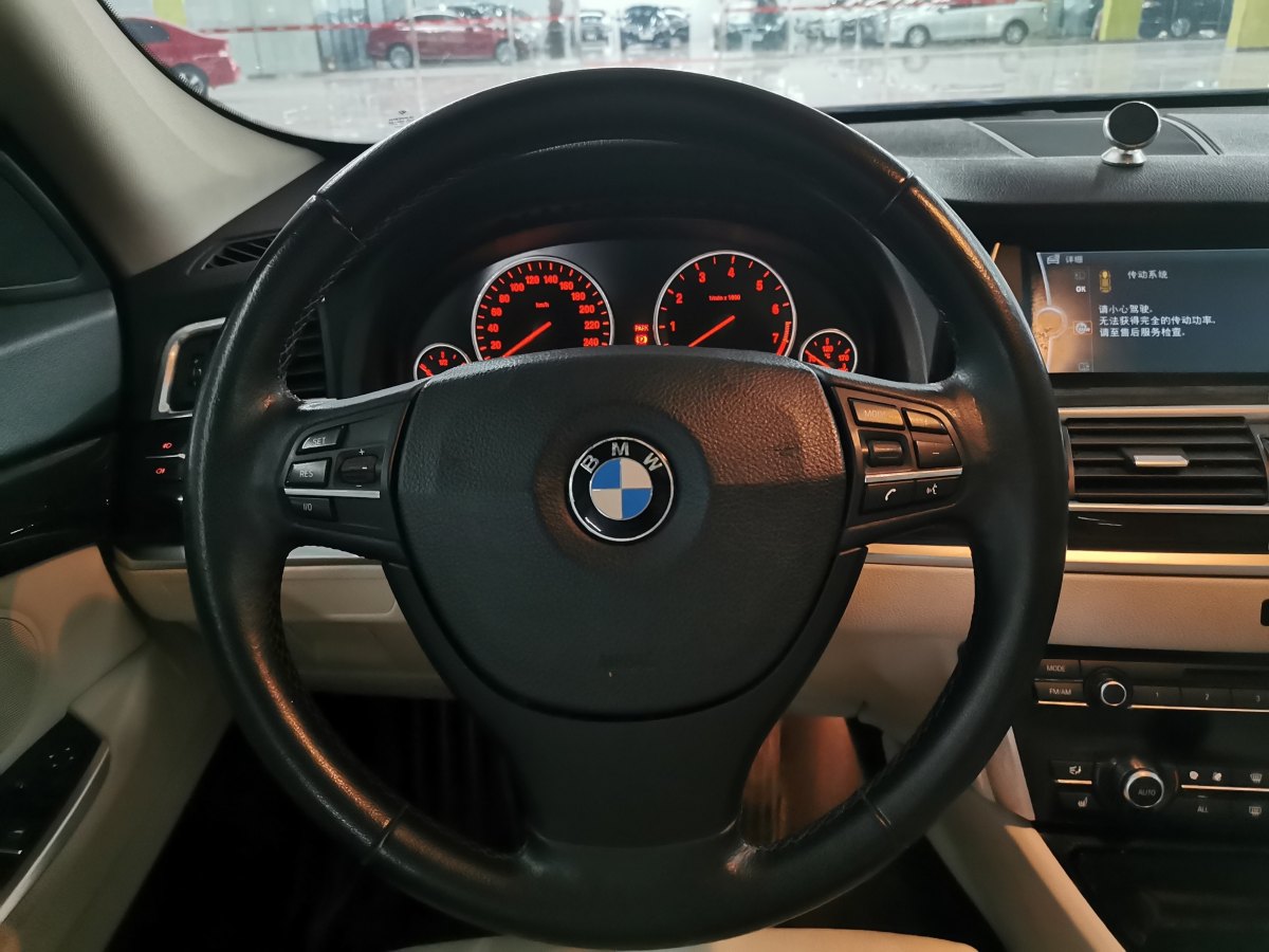 BMW 5 Series GT 2010 #11 BMW 5 Series GT 2010 immagine di auto #11