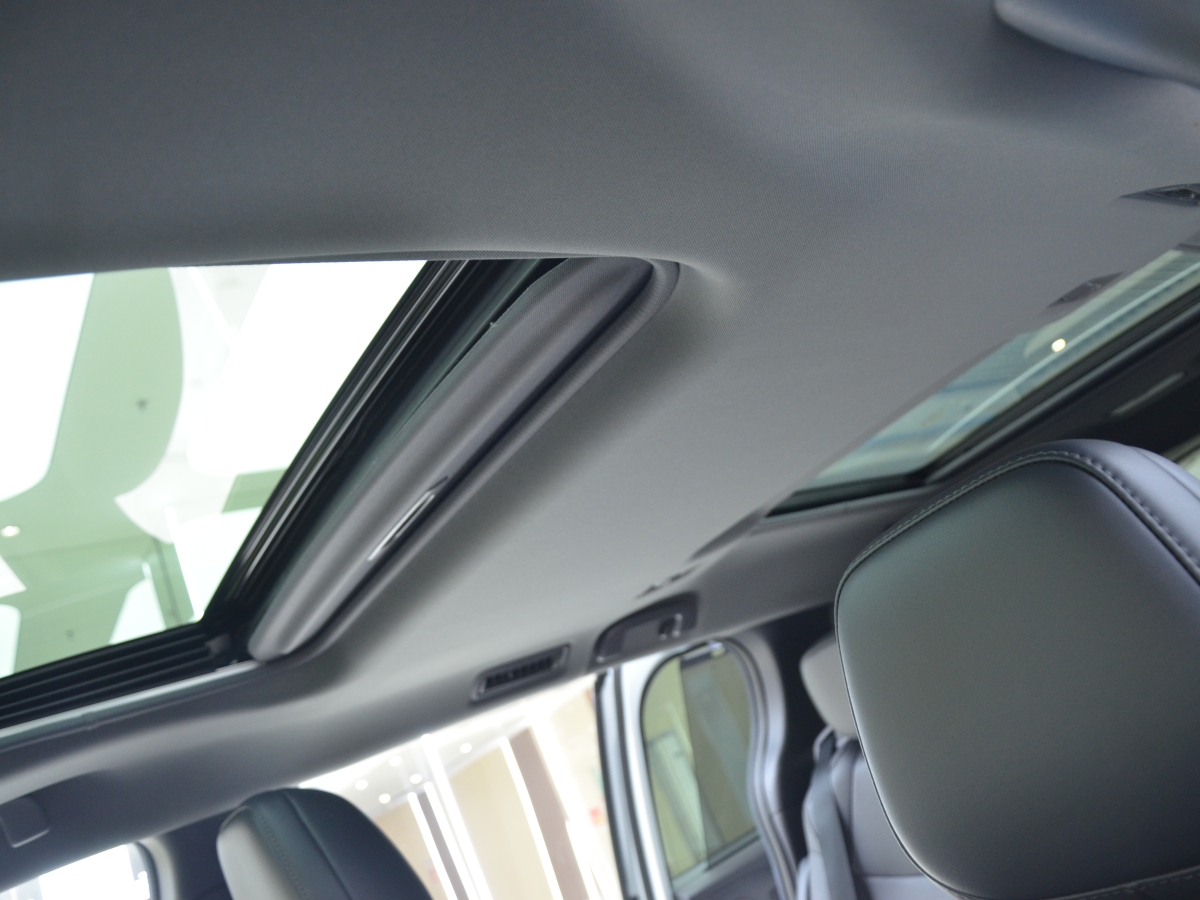 Toyota Granvia 2025 #11 Toyota Granvia 2025 immagine di auto #11