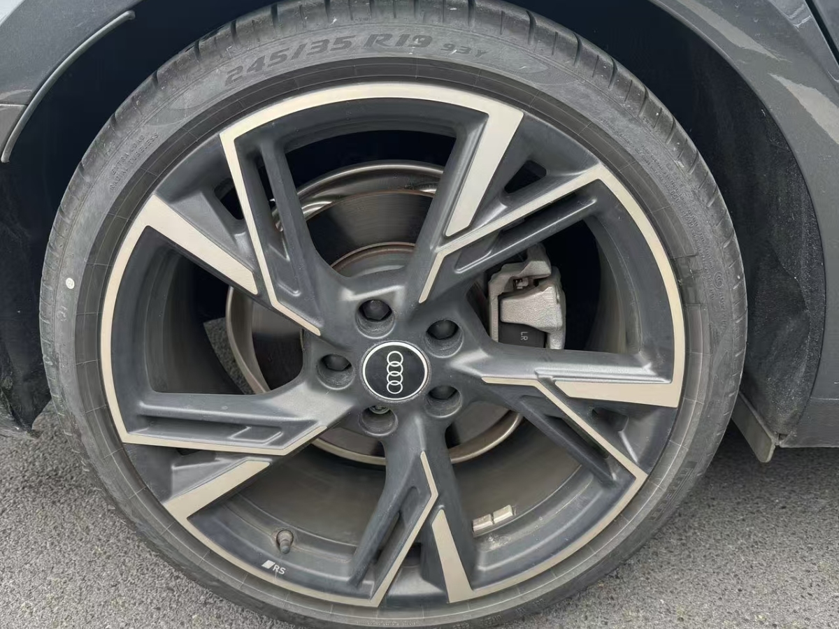 Audi RS 3 2024 car image #11