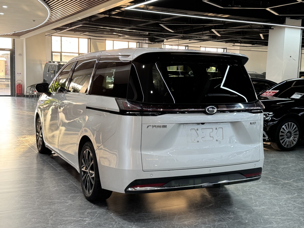 GAC Trumpchi E8 New Energy 2023 car image #11