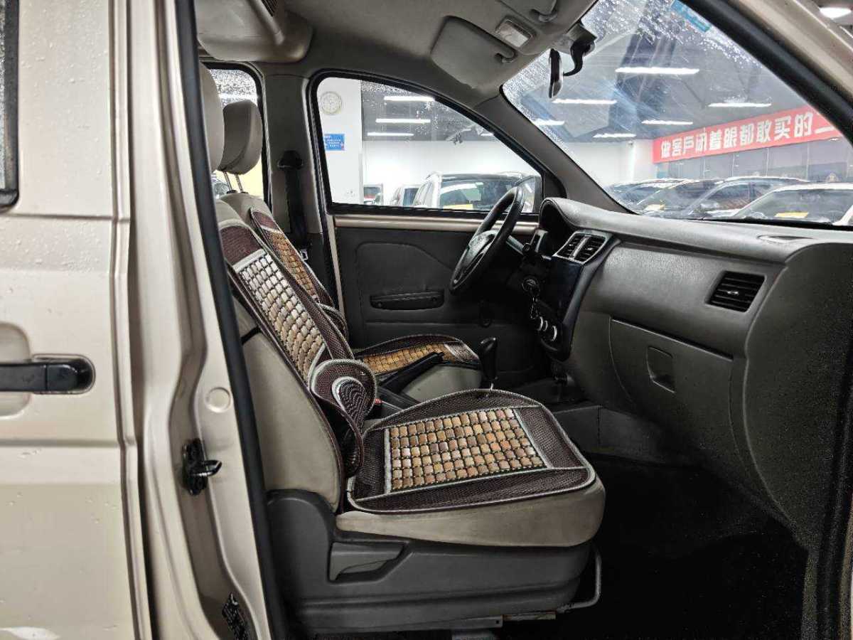 五菱汽车 五菱荣光 2017 汽车图片 #11