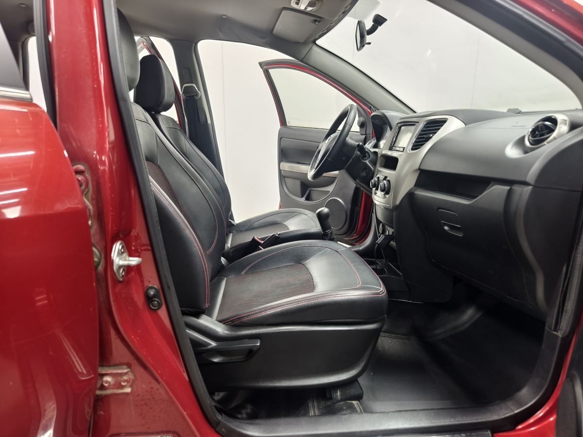 Great Wall M4 2014 car image #11