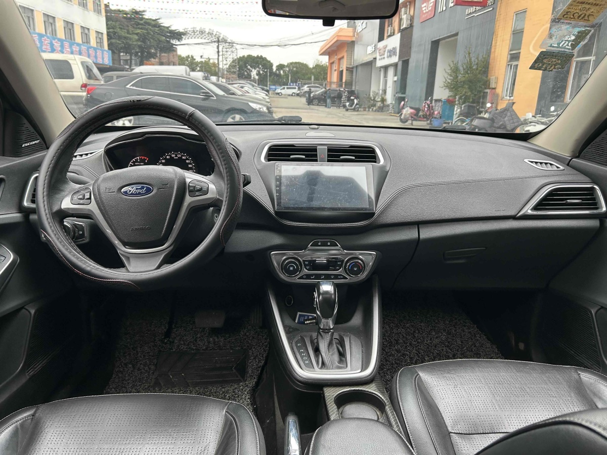 Ford Escort 2015 #11 Ford Escort 2015 immagine di auto #11