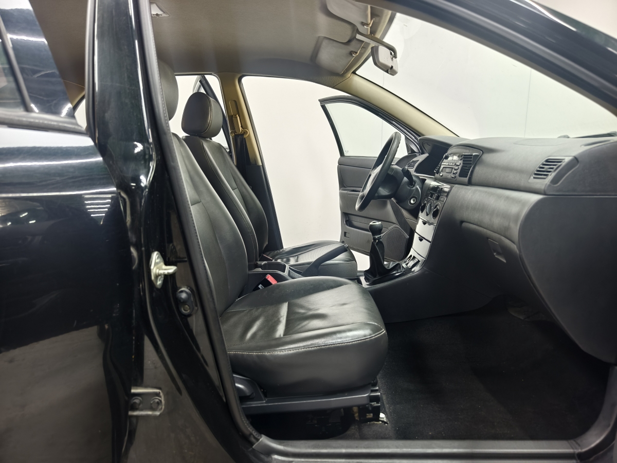 BYD F3 2014 #11 BYD F3 2014 car image #11