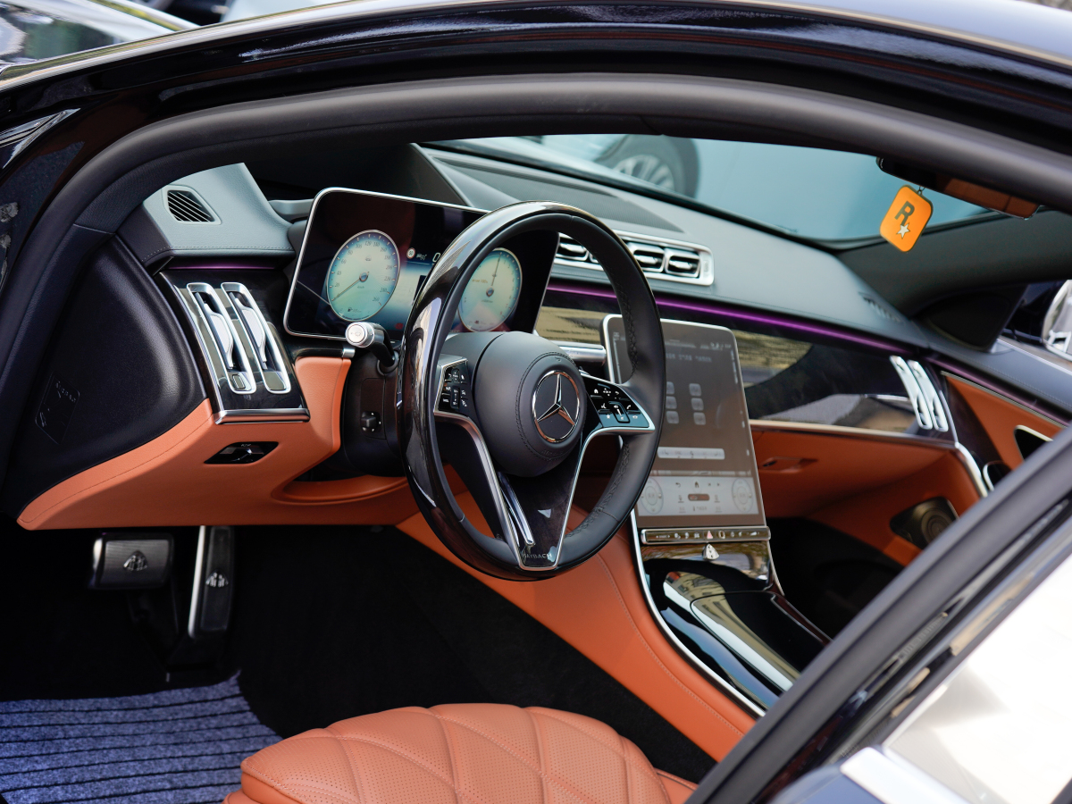 Mercedes-Benz Maybach S Class New Energy 2025 car image #11