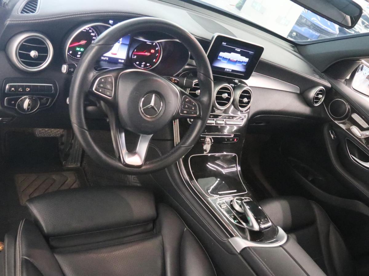 Mercedes-Benz 2018 car image #11