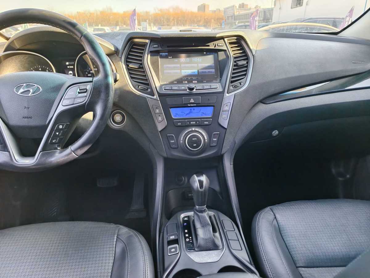 Hyundai Santa Fe 2014 #11 Hyundai Santa Fe 2014 car image #11