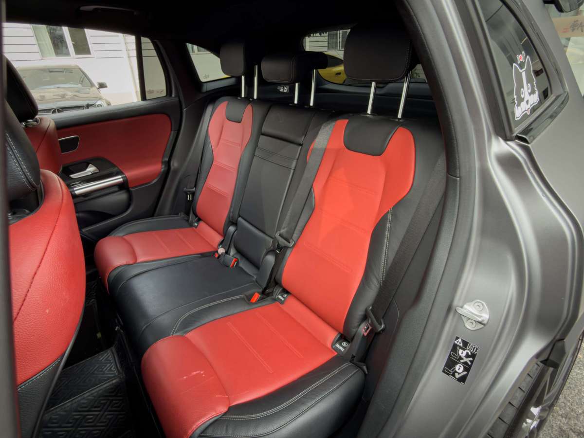 Mercedes-Benz GLA AMG 2023 car image #11