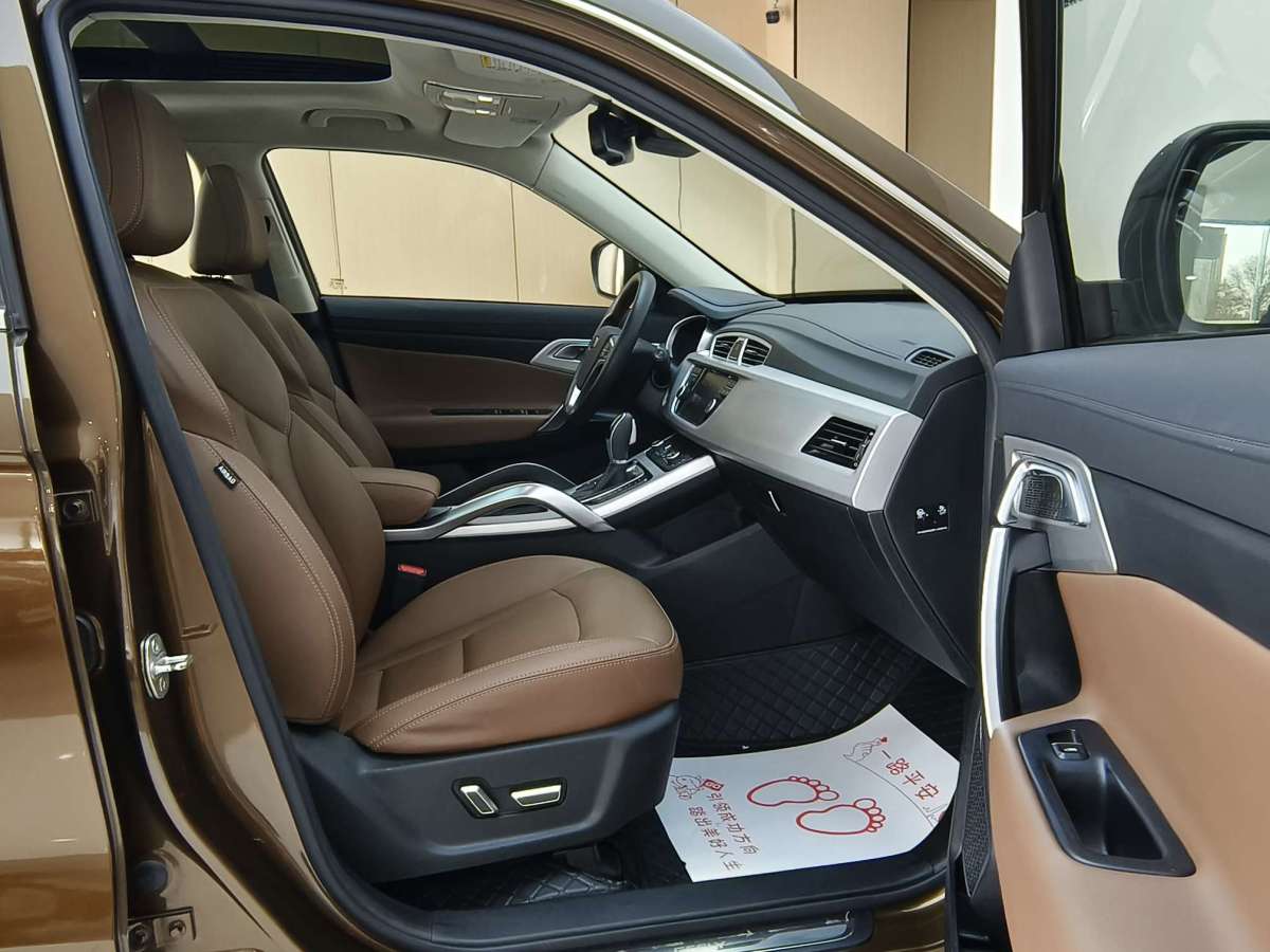 GEELY Boyue 2016 car image #11