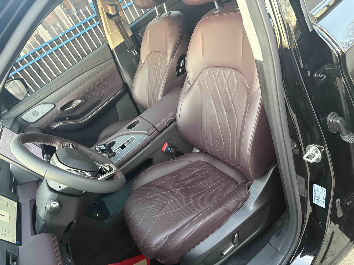 Jetour X90 PRO 2024 car image #11