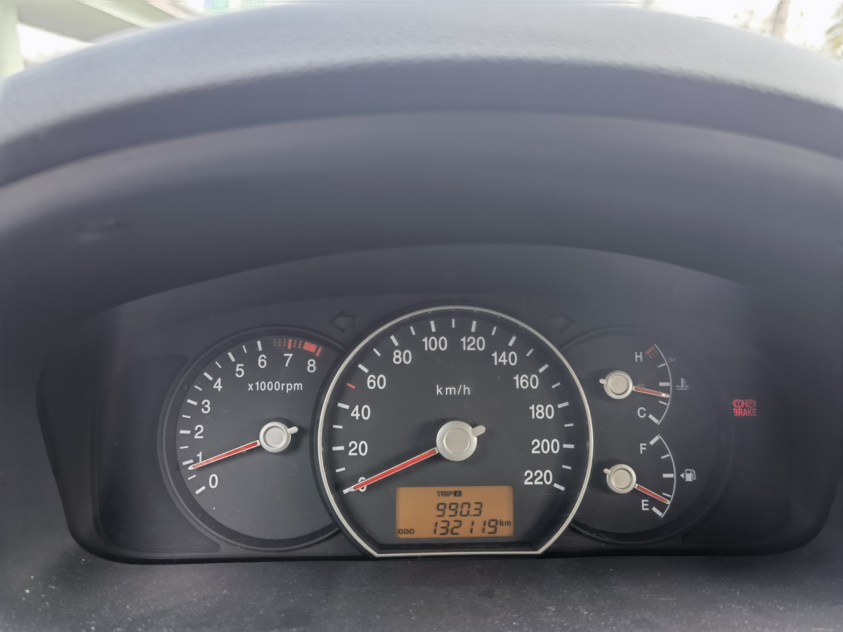 起亚 佳乐 2012 汽车图片 #11