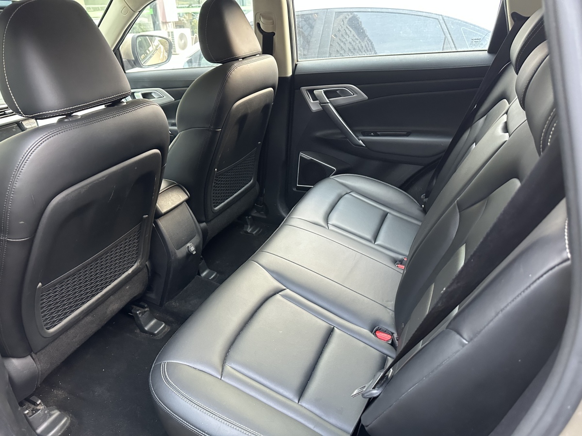GEELY Boyue 2017 #11 GEELY Boyue 2017 car image #11