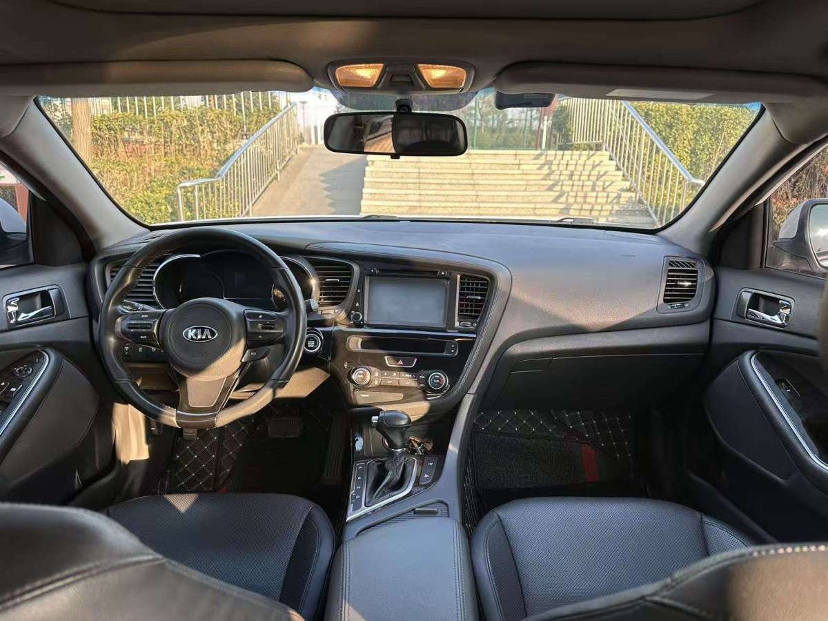 Kia K5 2014 car image #11