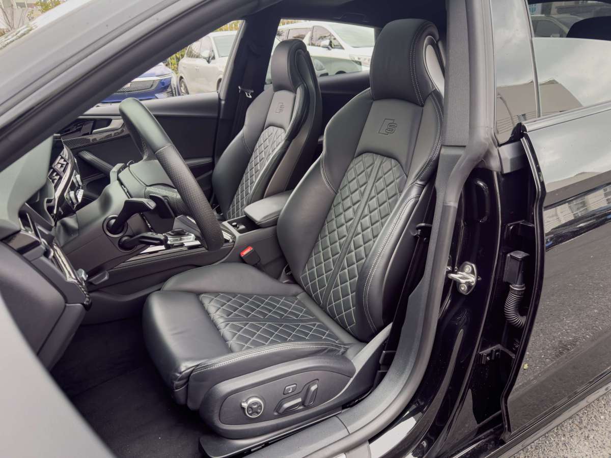 Audi S5 2023 car image #11