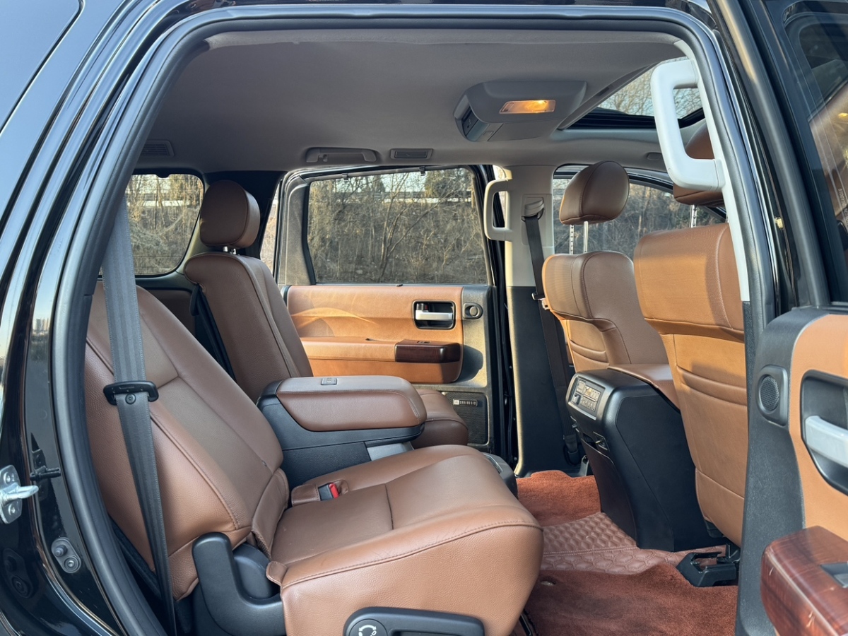 Toyota Sequoia 2015 #11 Toyota Sequoia 2015 immagine di auto #11