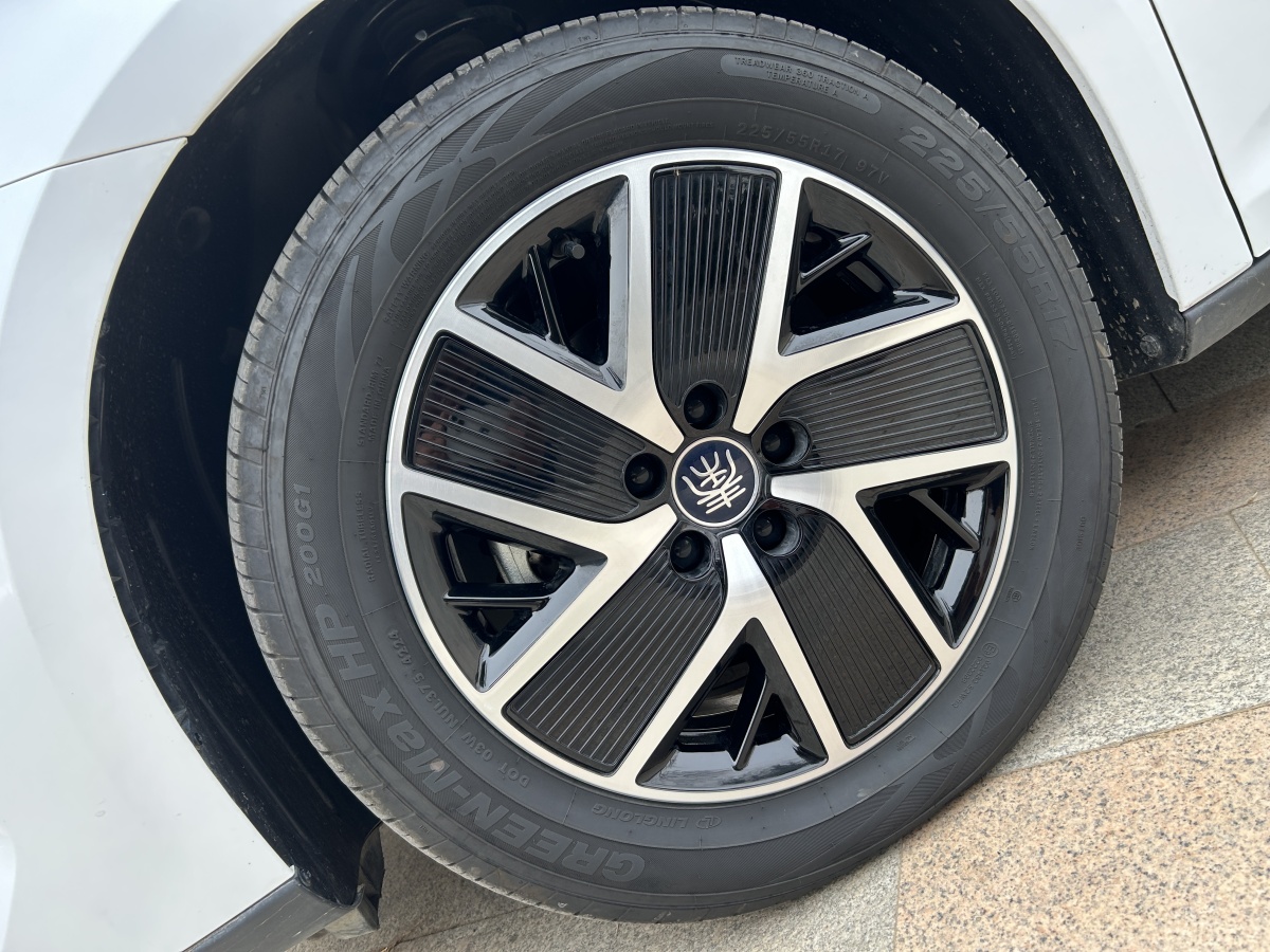 BYD Qin L 2024 car image #11