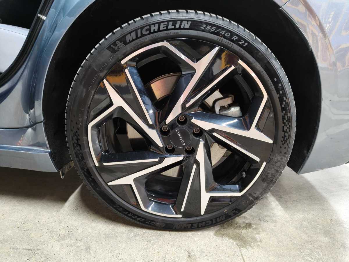 Lynk & Co Z10 2024 car image #11