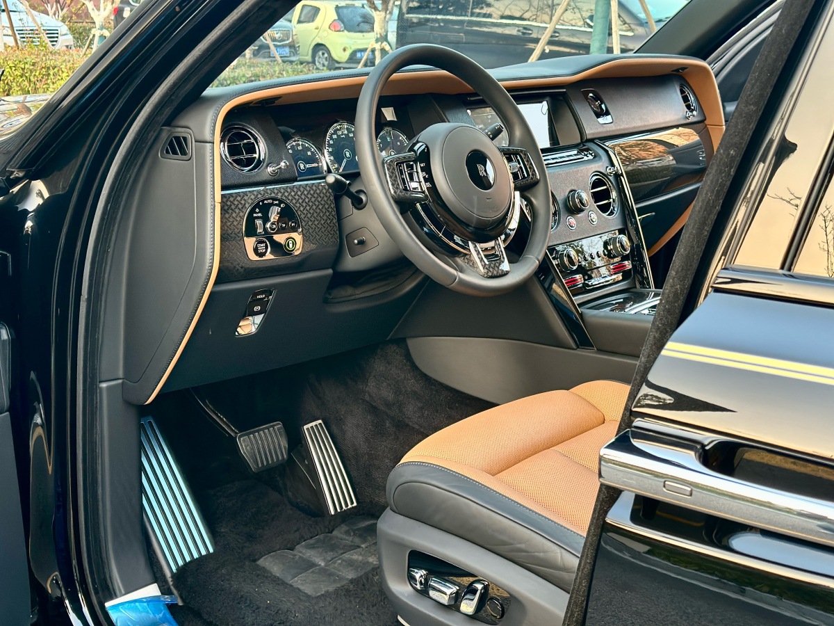 Rolls-Royce Cullinan 2022 immagine di auto #11