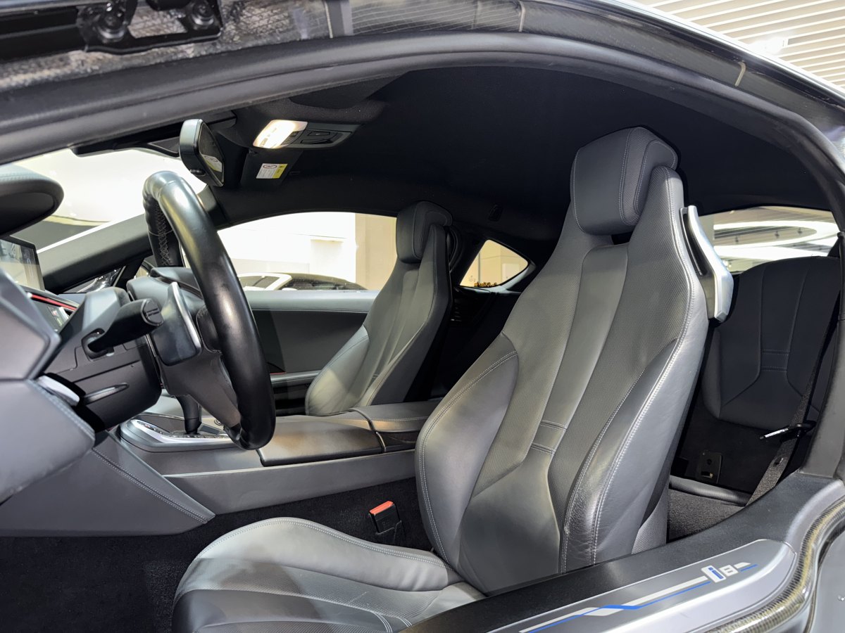 BMW i8 2019 #11 BMW i8 2019 car image #11