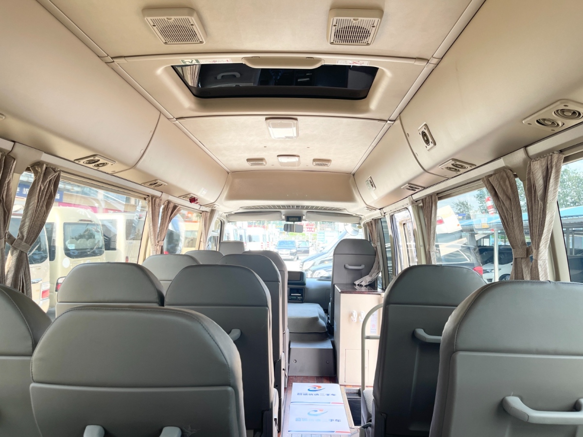 Toyota Coaster 2018 #11 Toyota Coaster 2018 imagen de coche #11