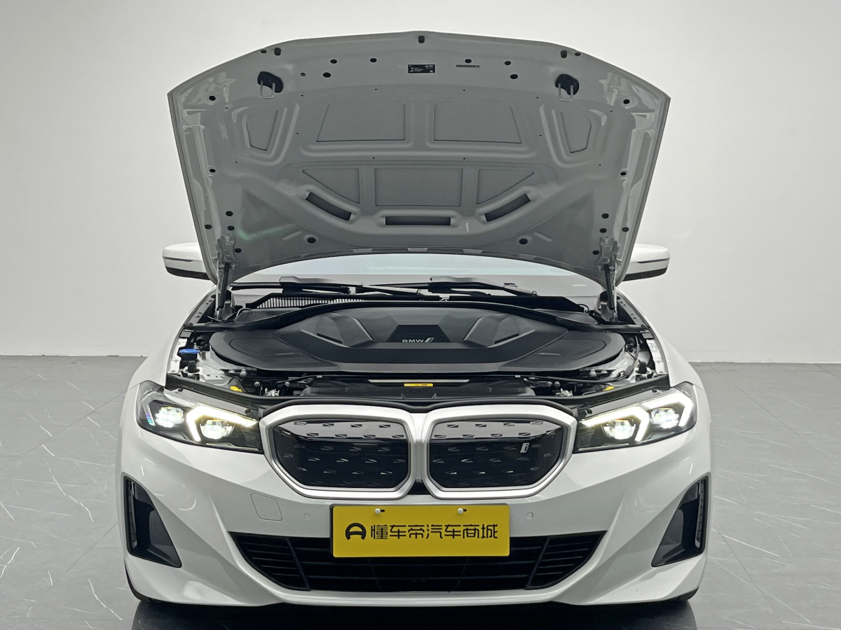 BMW i3 2023 #11 BMW i3 2023 immagine di auto #11