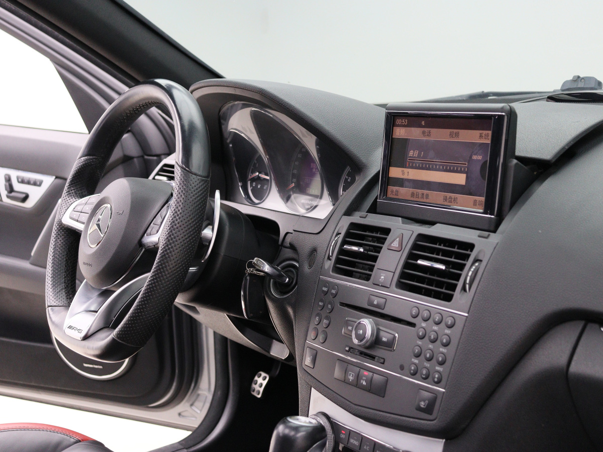 Mercedes-Benz C AMG 2010 image de voiture #11