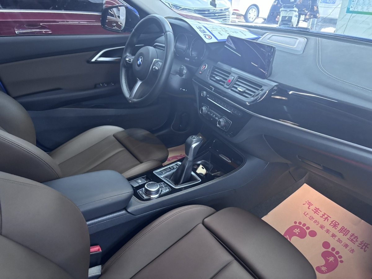 BMW 1 Series 2019 immagine di auto #11