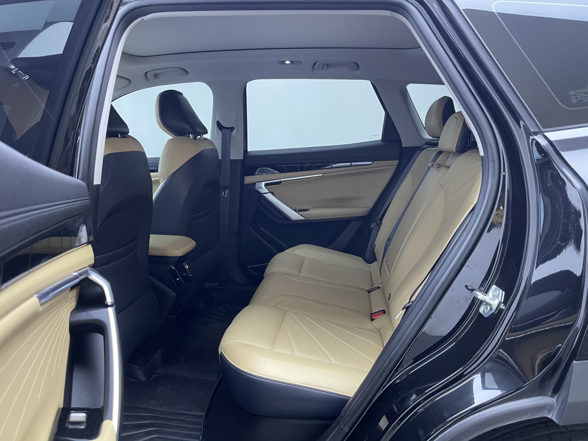 GEELY Boyue L 2022 car image #11