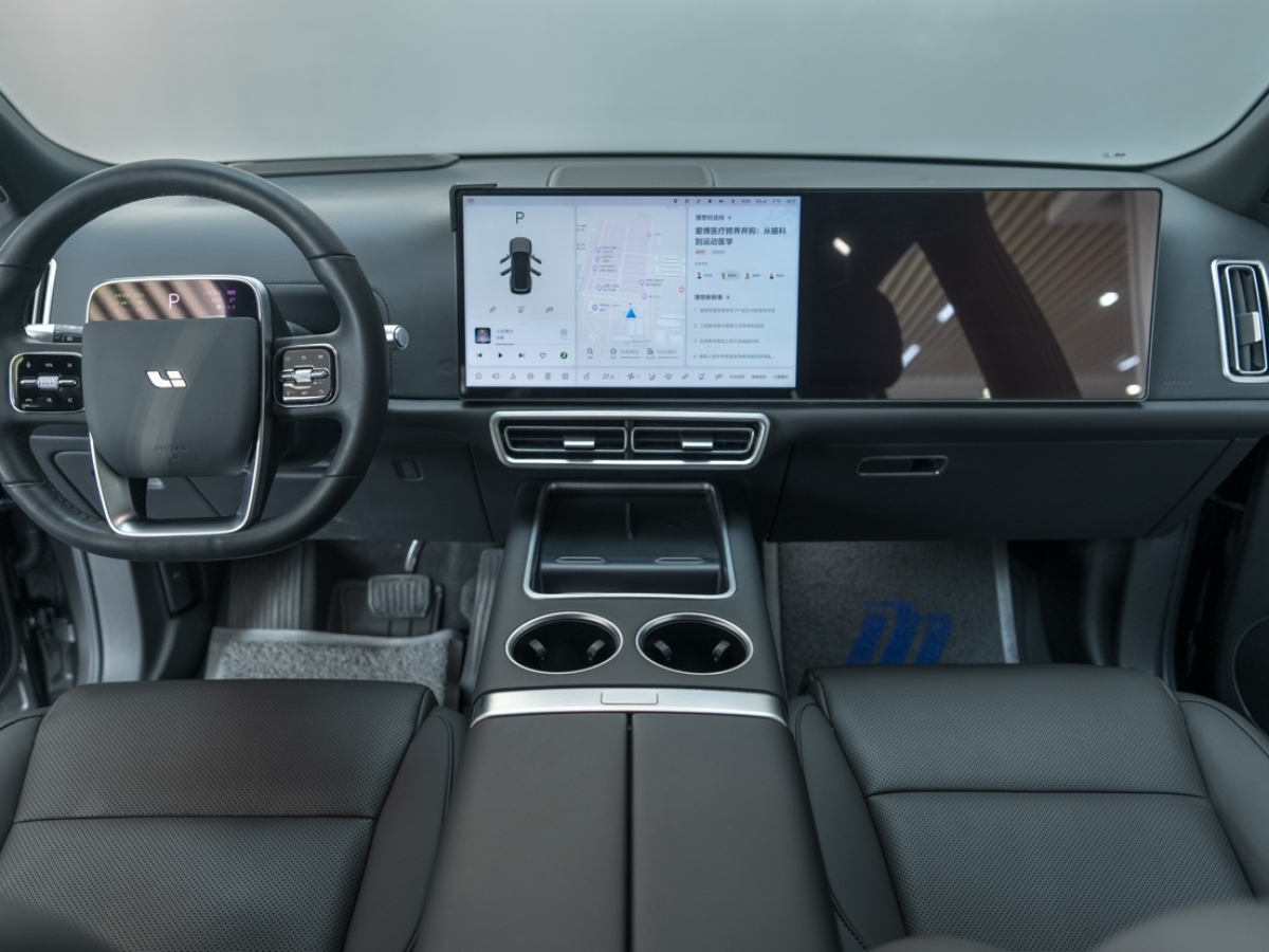 Li L8 2023 изображение автомобиля #11