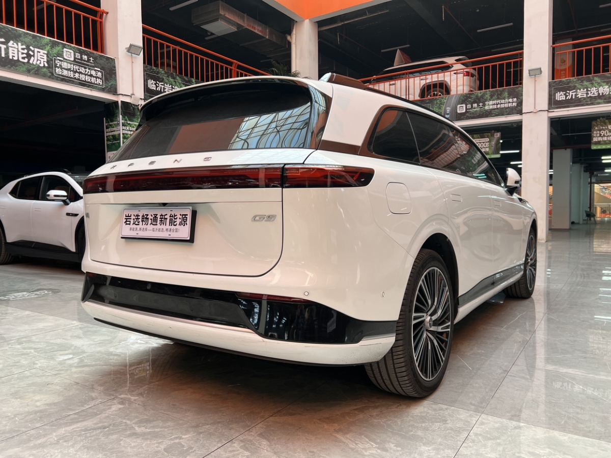 Xpeng G9 2023 immagine di auto #11